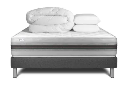 Pack lit complet 140x200 cm - Matelas + Sommier Gris (en kit) + 2 oreillers + Couette - Vitalmemo Back
