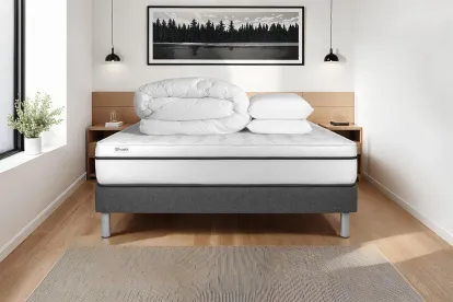 Pack lit complet 160x200 cm - Matelas + Sommier Gris (en kit) + 2 oreillers + Couette - Vital Spa