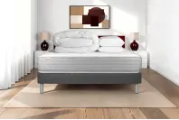 Pack lit complet 140x200 cm - Matelas + Sommier Gris (en kit) + 2 oreillers + Couette - Vitalmemo Pack lit complet 140x200 cm - Matelas + Sommier Gris (en kit) + 2 oreillers + Couette - Vitalmemo